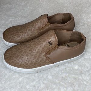 Michael Kors girls shoe size 2
